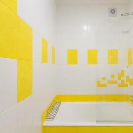 Guestready - Castle Yellow Porto